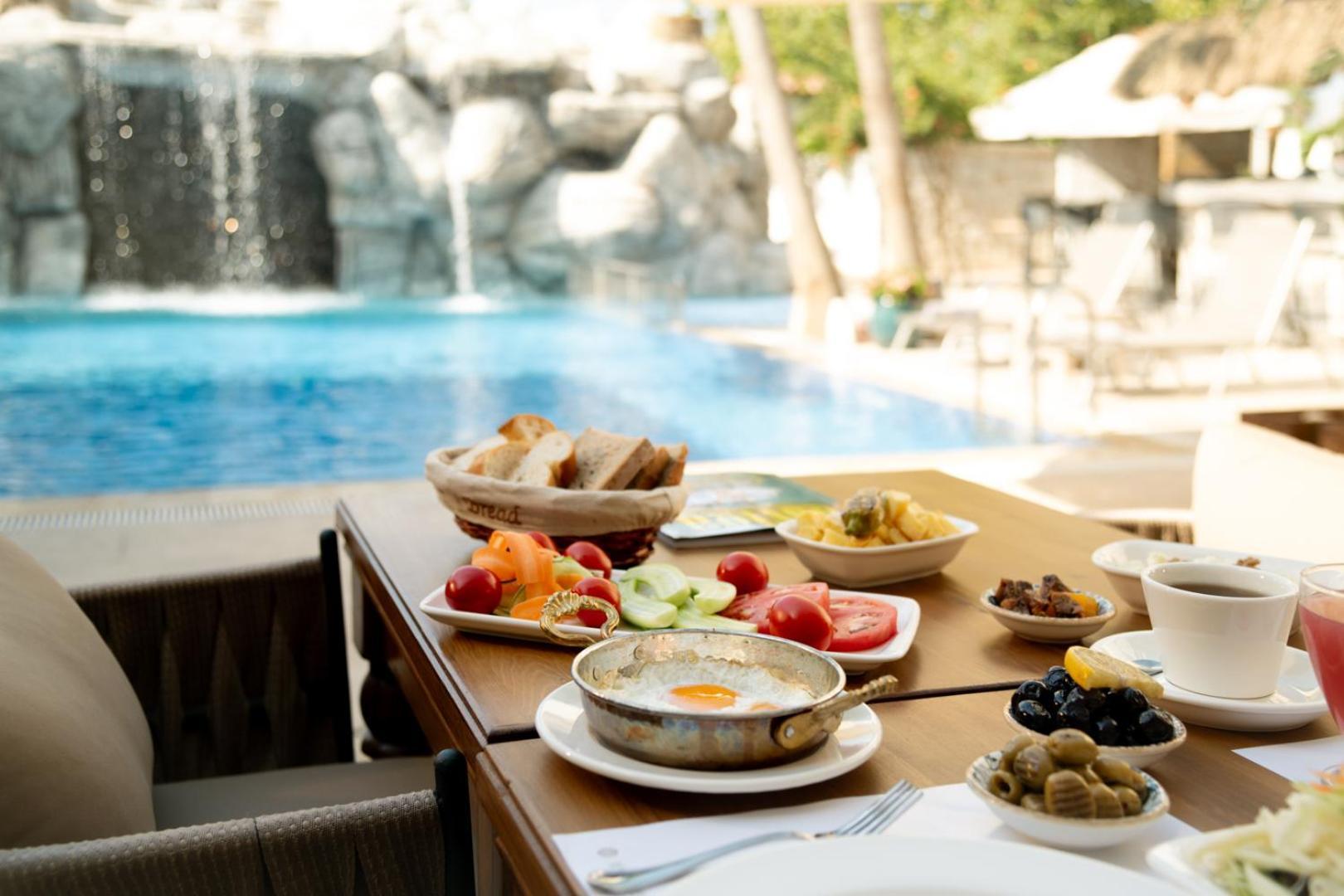 Five Diamonds Hotels Alaçatı Extérieur photo